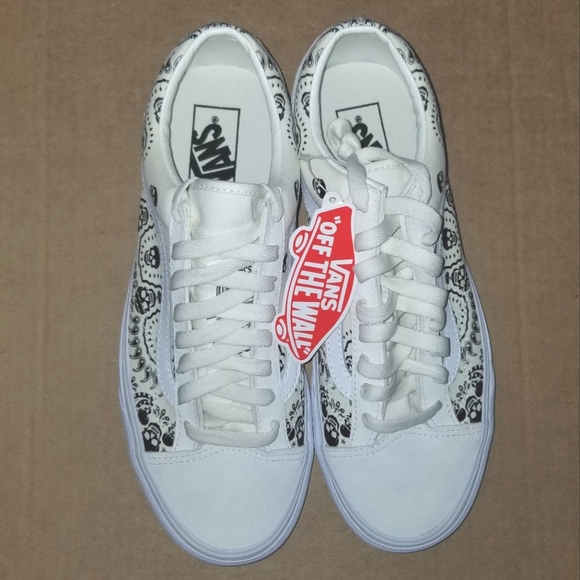 Vans Style 36 "Bandana" with skulls - Picture 2 of 2